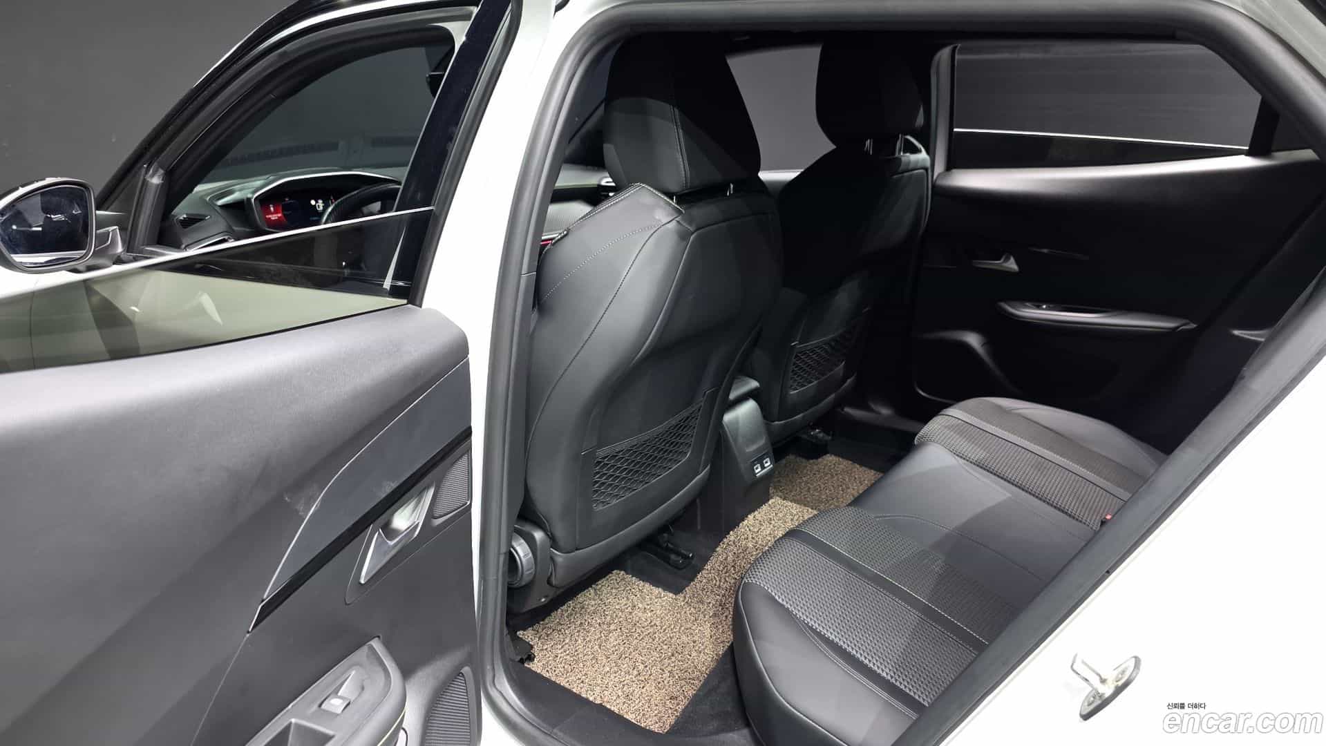 2008 Peugeot 2022.8-OPTION-041