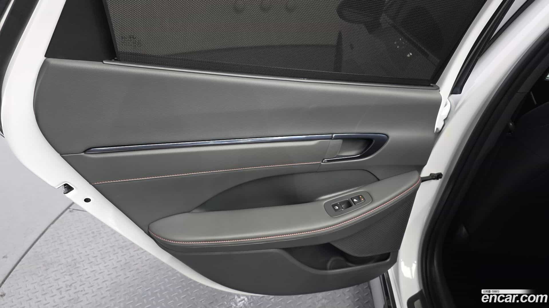 Sonata Hyundai 2022.1-INNER-035