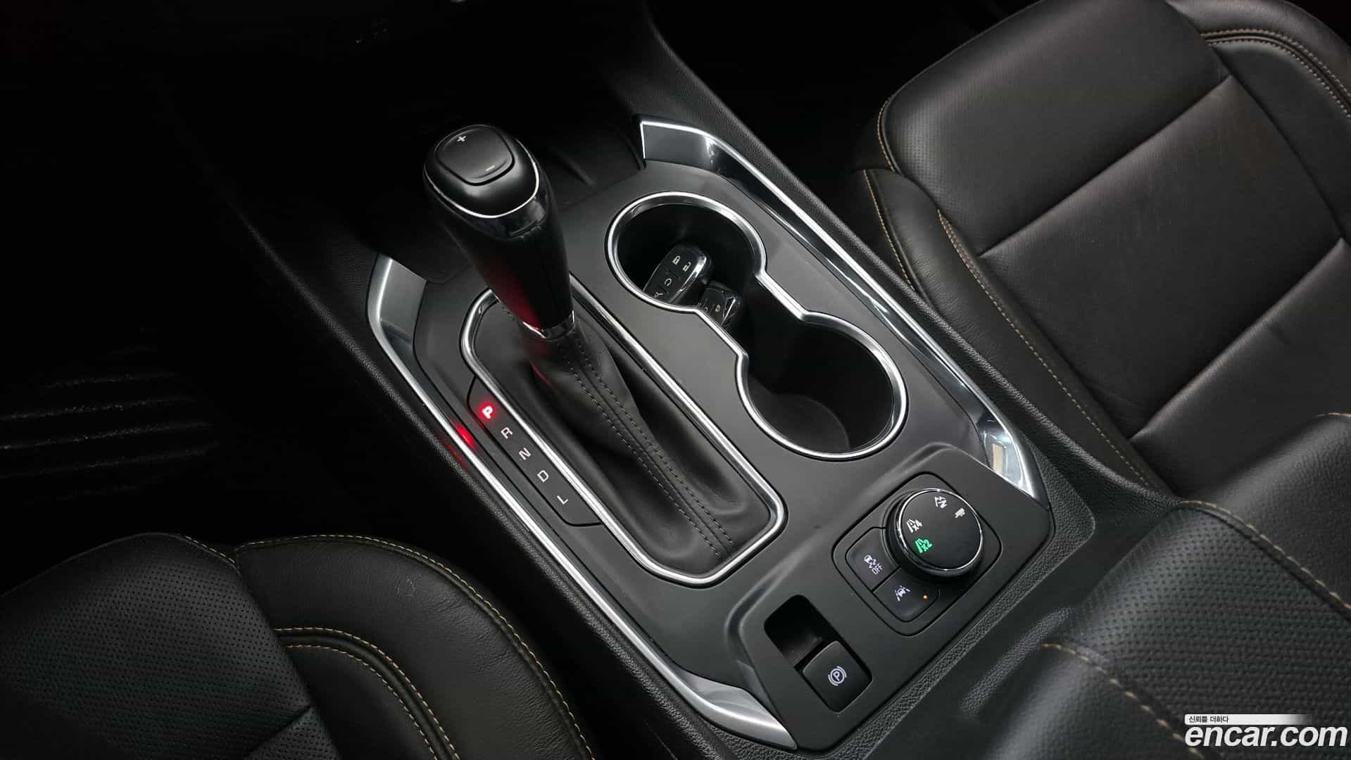 Traverse Chevrolet 2020.5-INNER-009