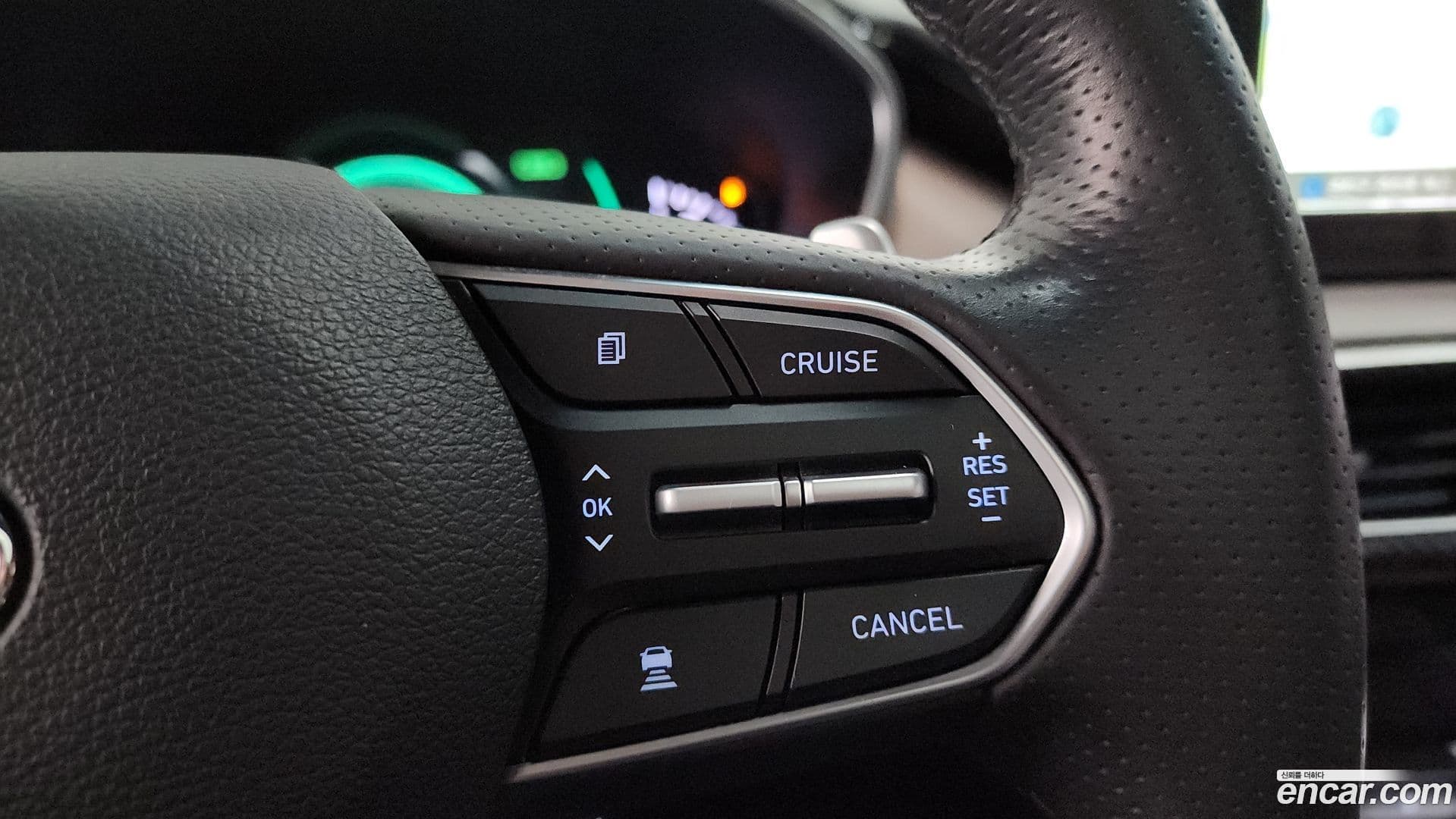 Main__Slider__Photo:Santafe Hyundai 2019.10-15