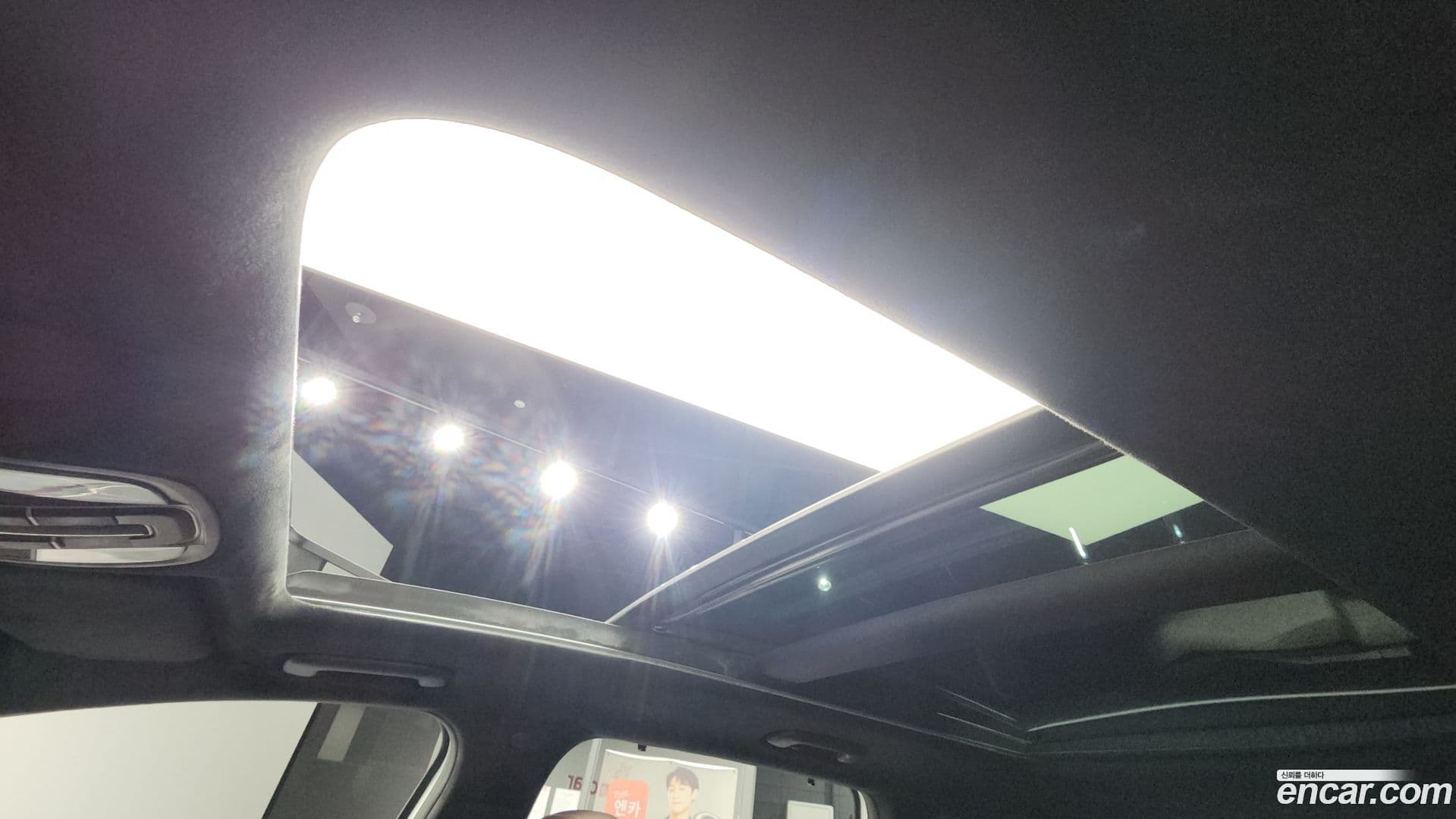 Main__Slider__Photo:Santafe Hyundai 2019.10-16