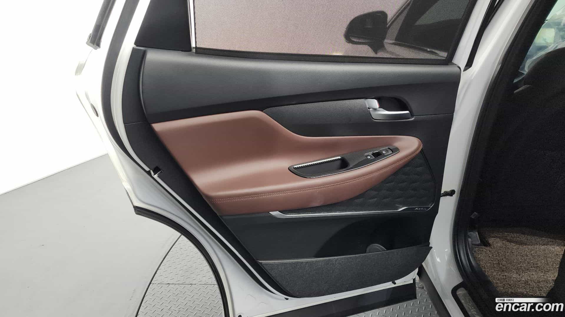 Santafe Hyundai 2019.10-INNER-035