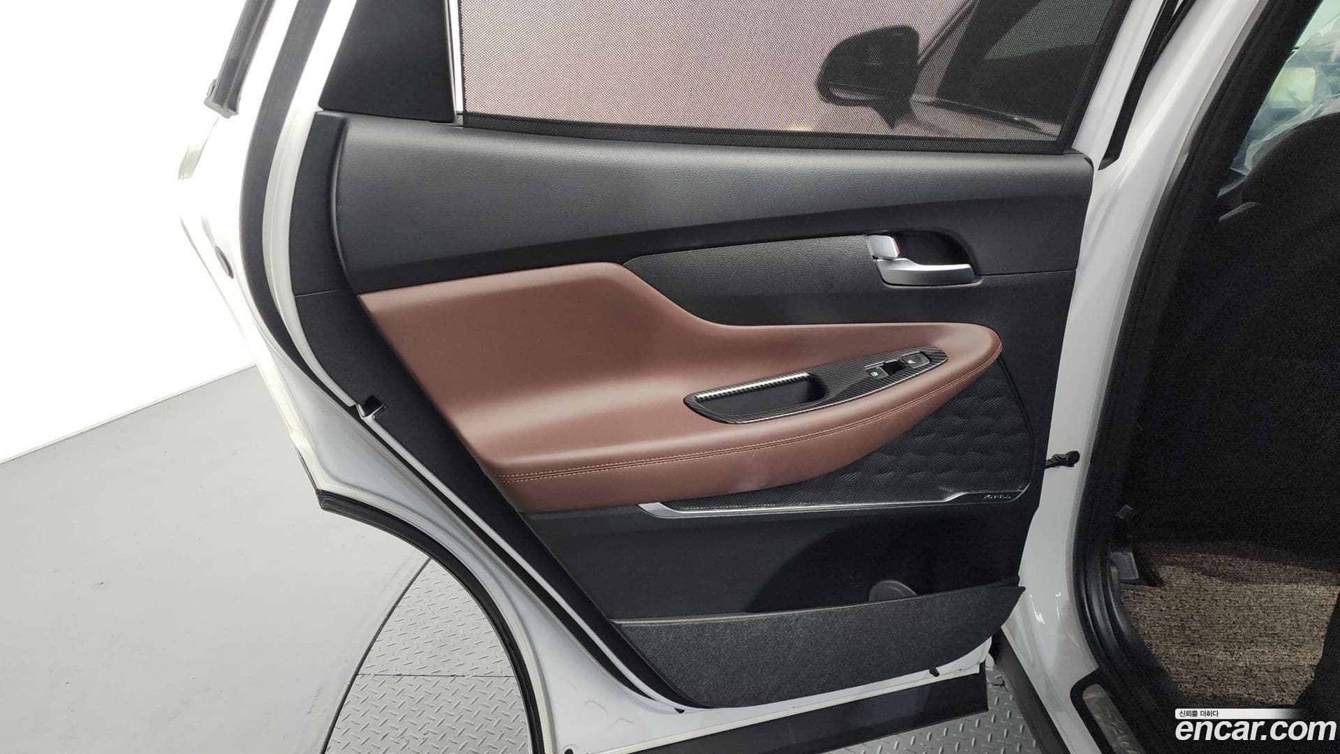 Main__Slider__Photo:Santafe Hyundai 2019.10-24