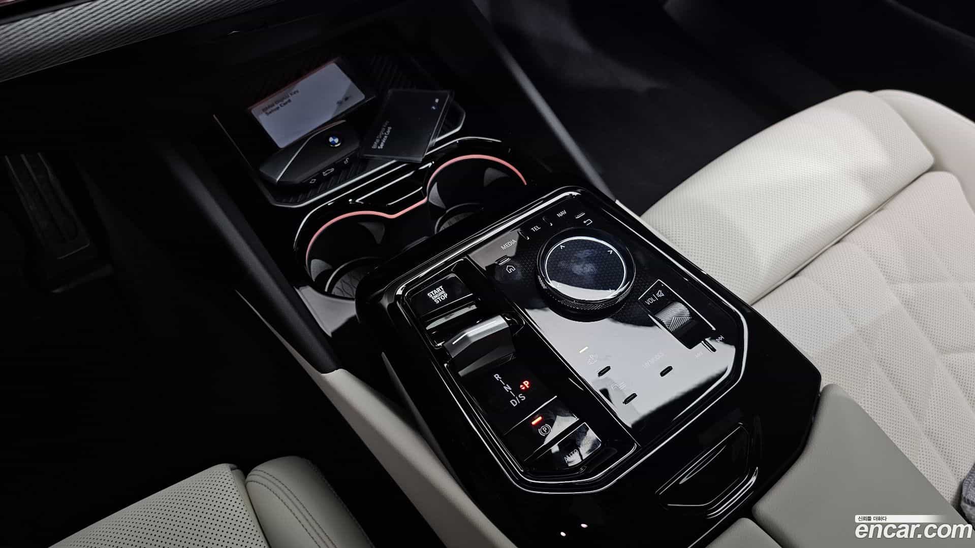 5-Series BMW 2025.10-INNER-009