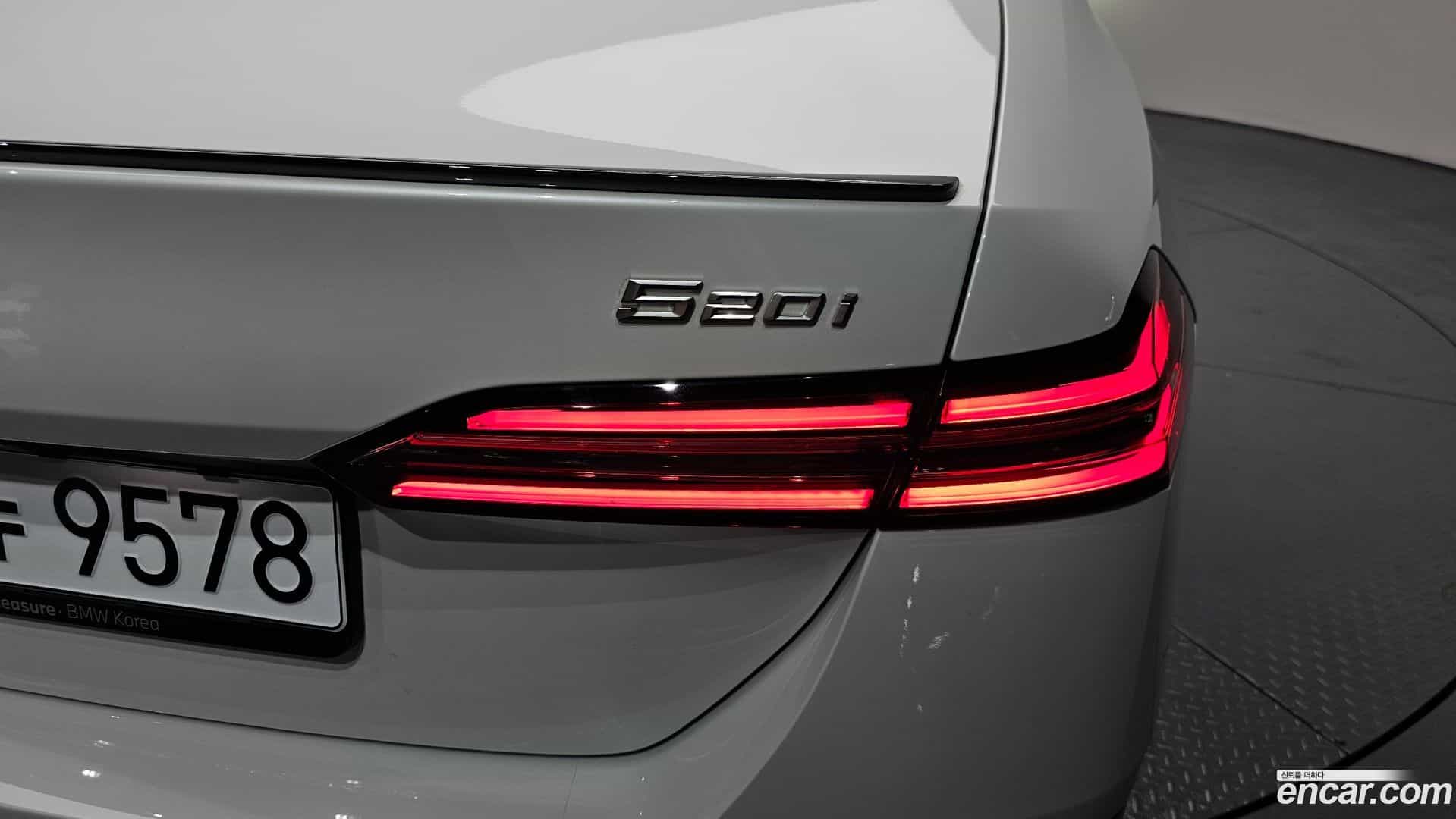 5-Series BMW 2025.10-OUTER-033