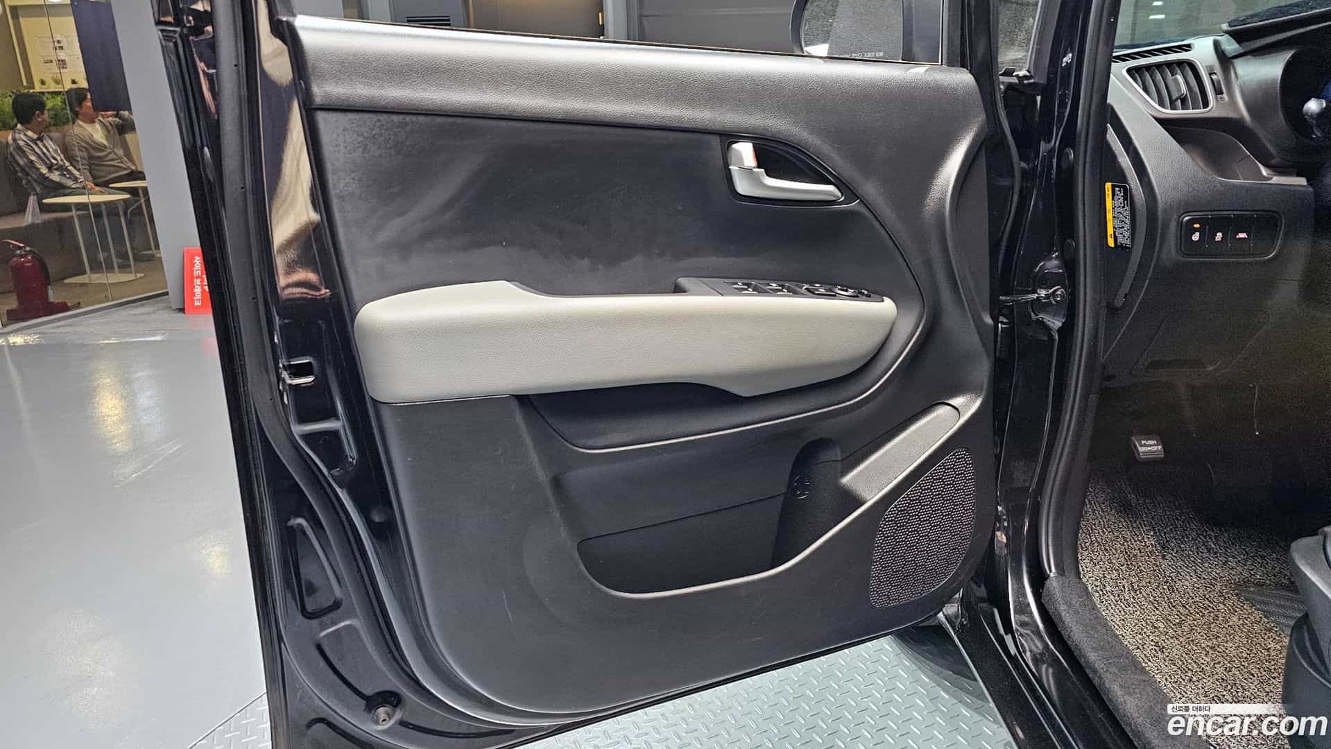 RAY Kia 2021.5-INNER-034