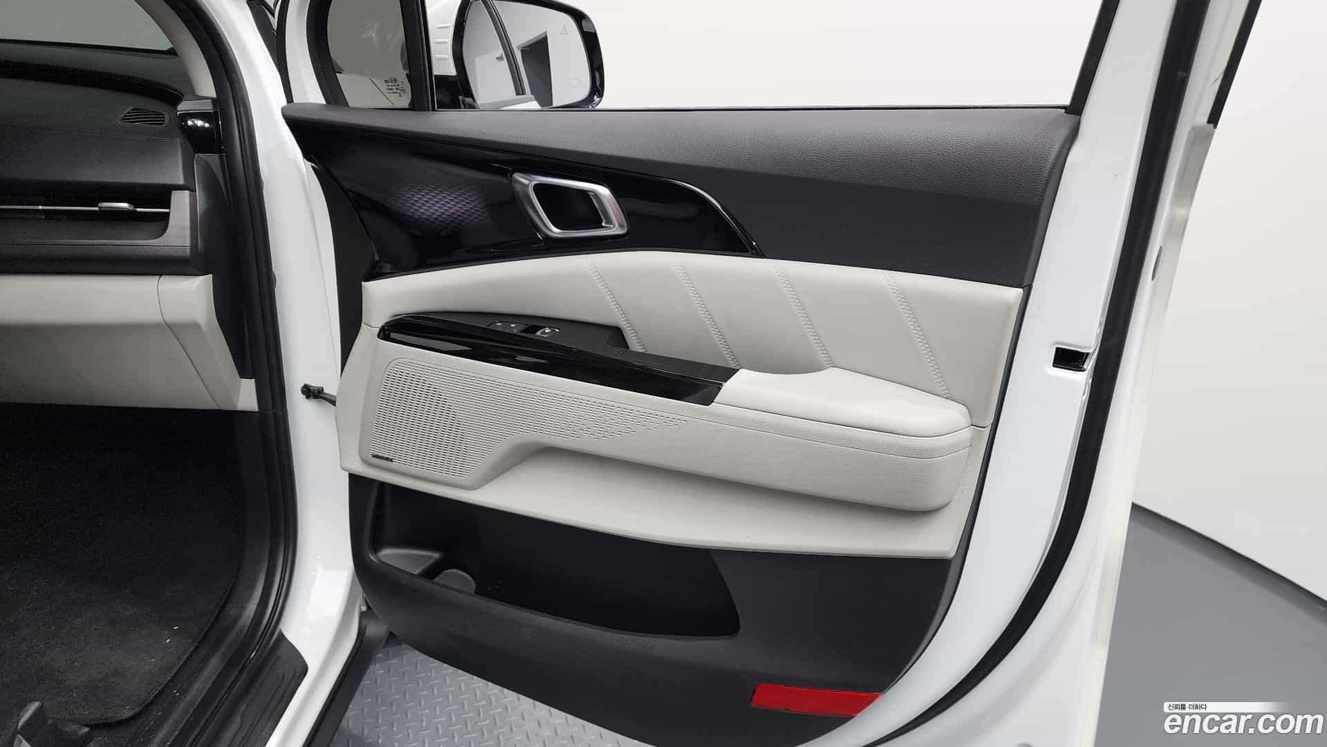 Canival Kia 2021.4-INNER-035