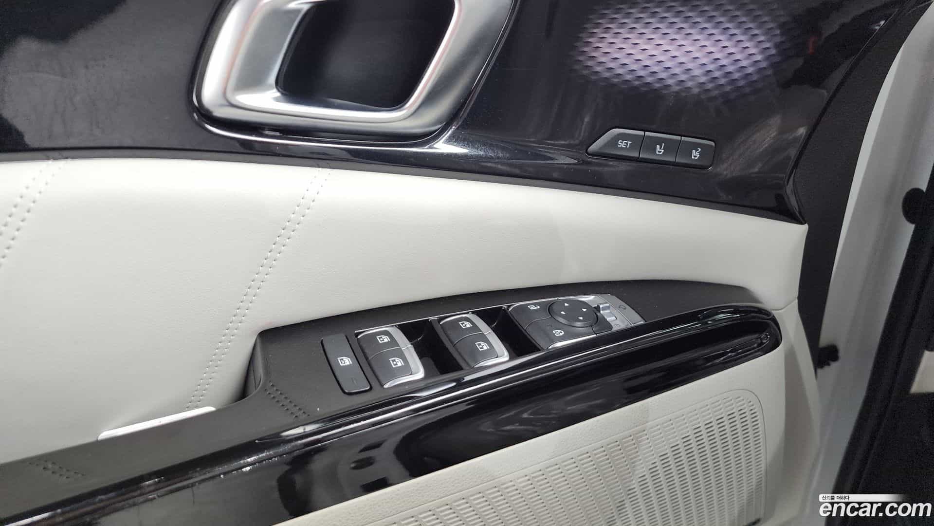Canival Kia 2021.4-OPTION-042