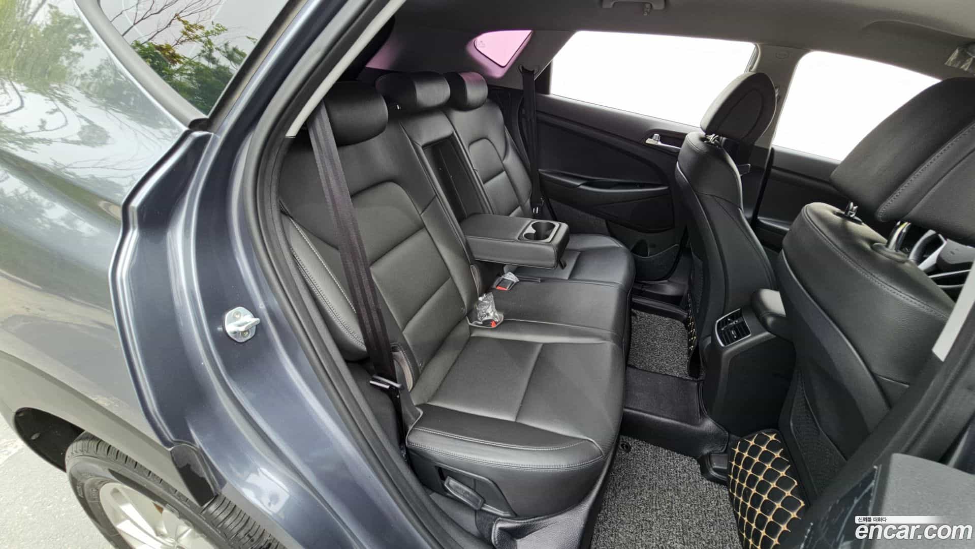 Tucson Hyundai 2018.3-OPTION-015