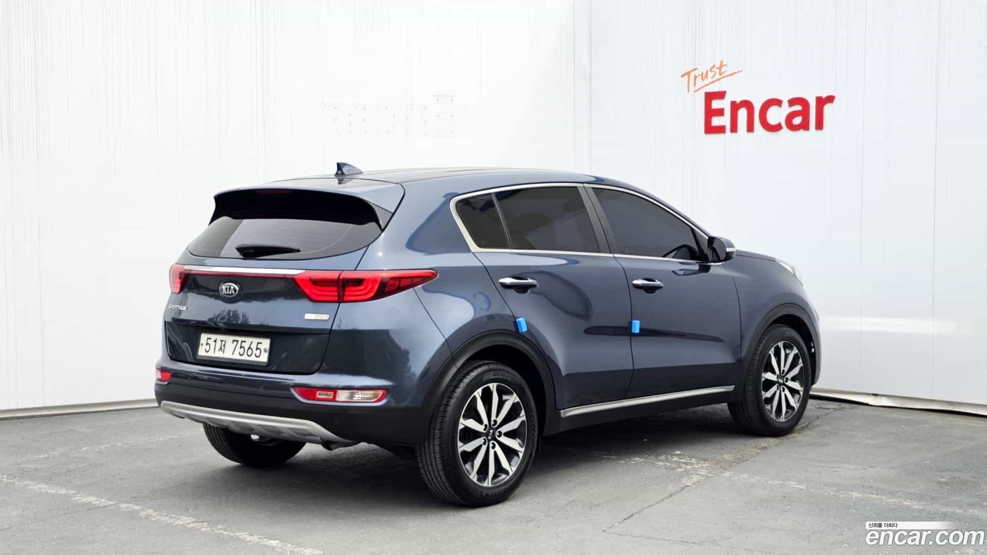 Sportage Kia 2016.0-OUTER-002