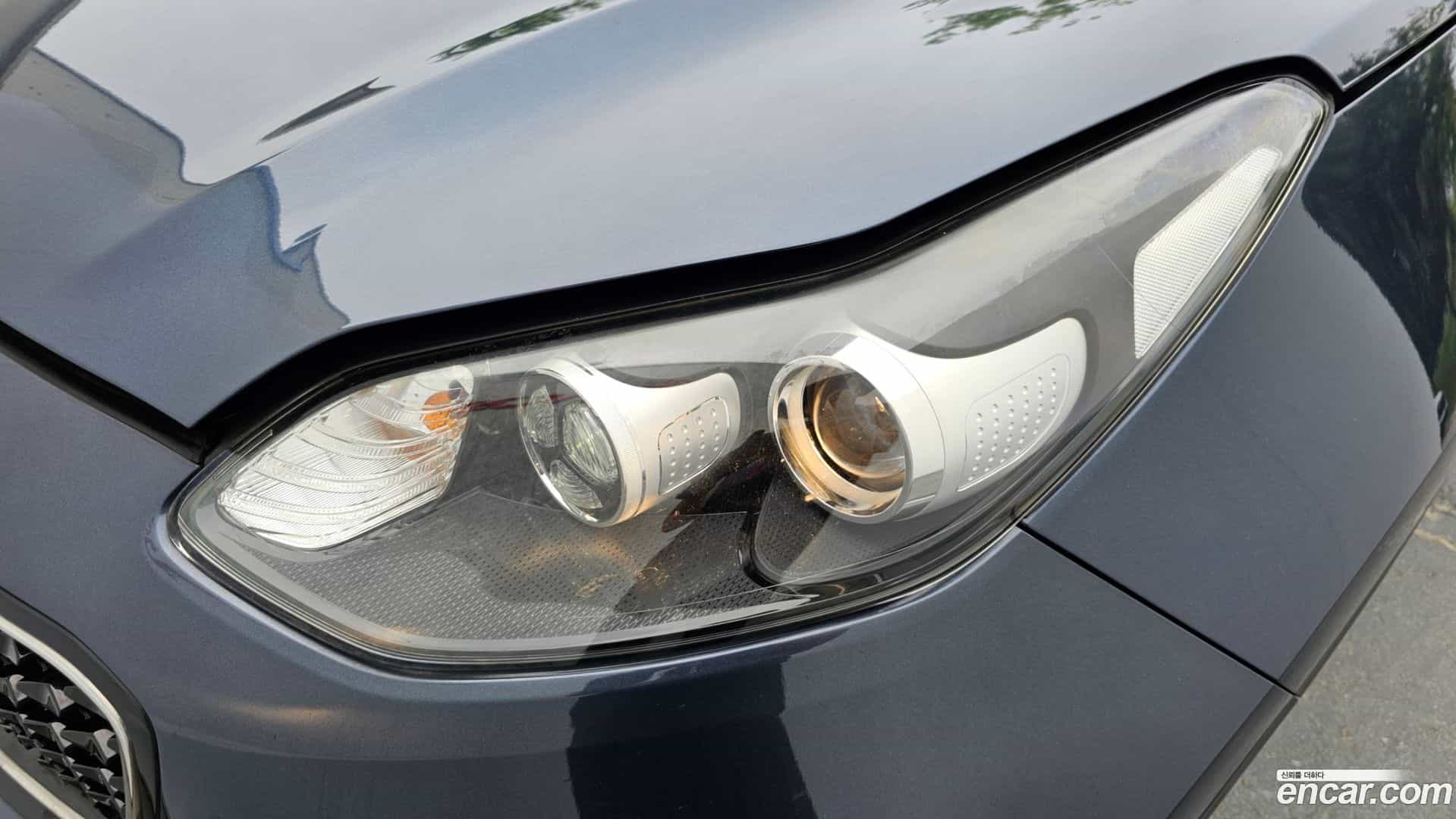Sportage Kia 2016.0-OUTER-032