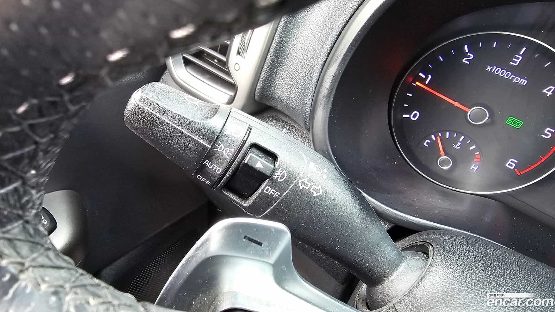 Sportage Kia 2016.0-OPTION-040