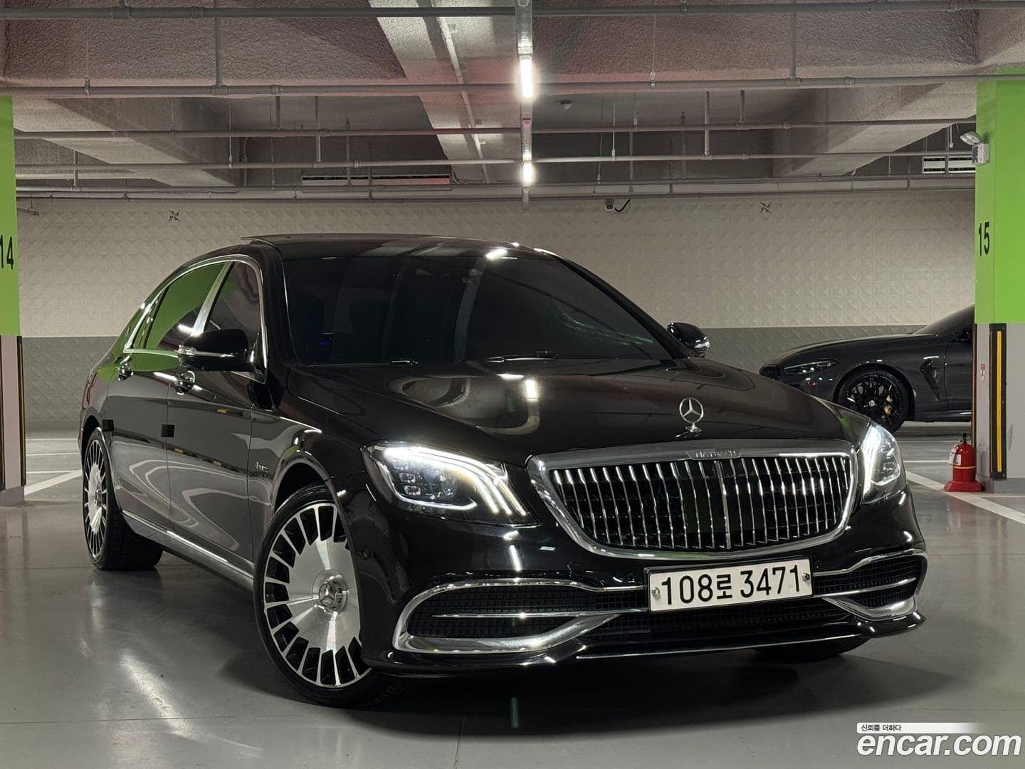 Main__Slider__Photo:S-Class Mercedes-Benz 2015.10-0