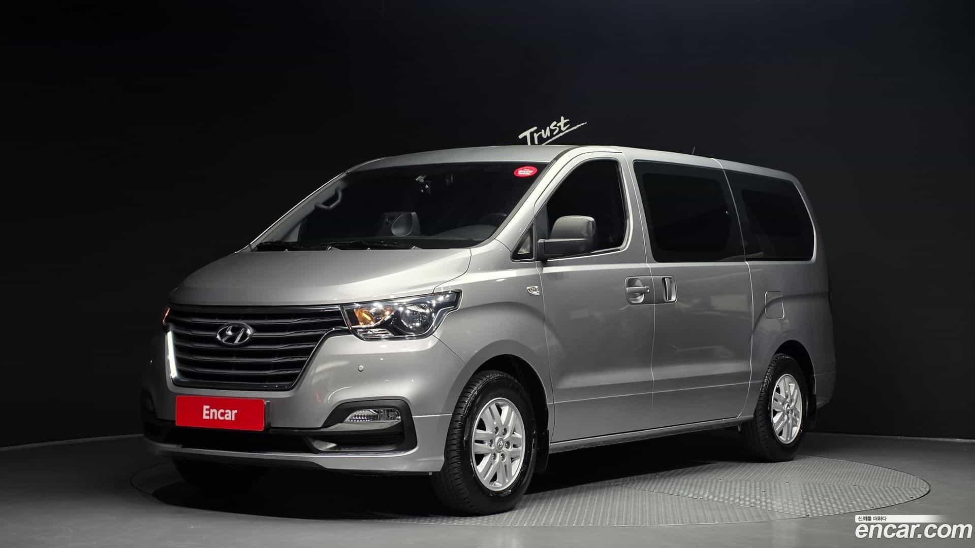 Starex Hyundai 2018.10-OUTER-001