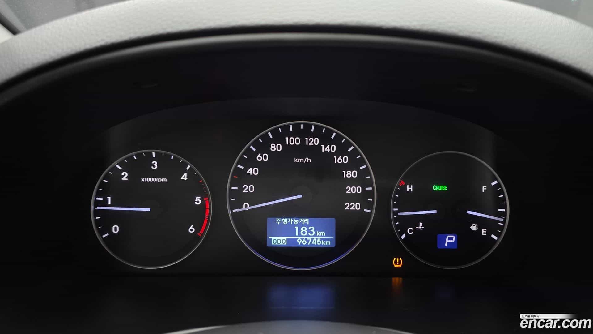 Starex Hyundai 2018.10-INNER-008