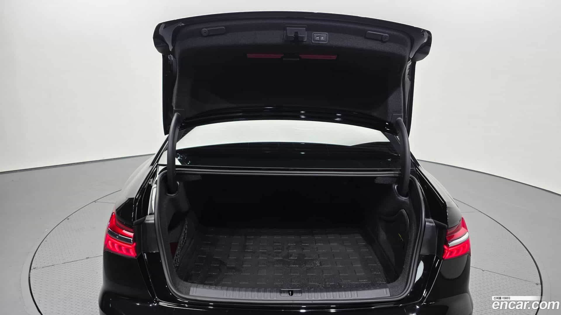 A6 Audi 2023.2-OPTION-043