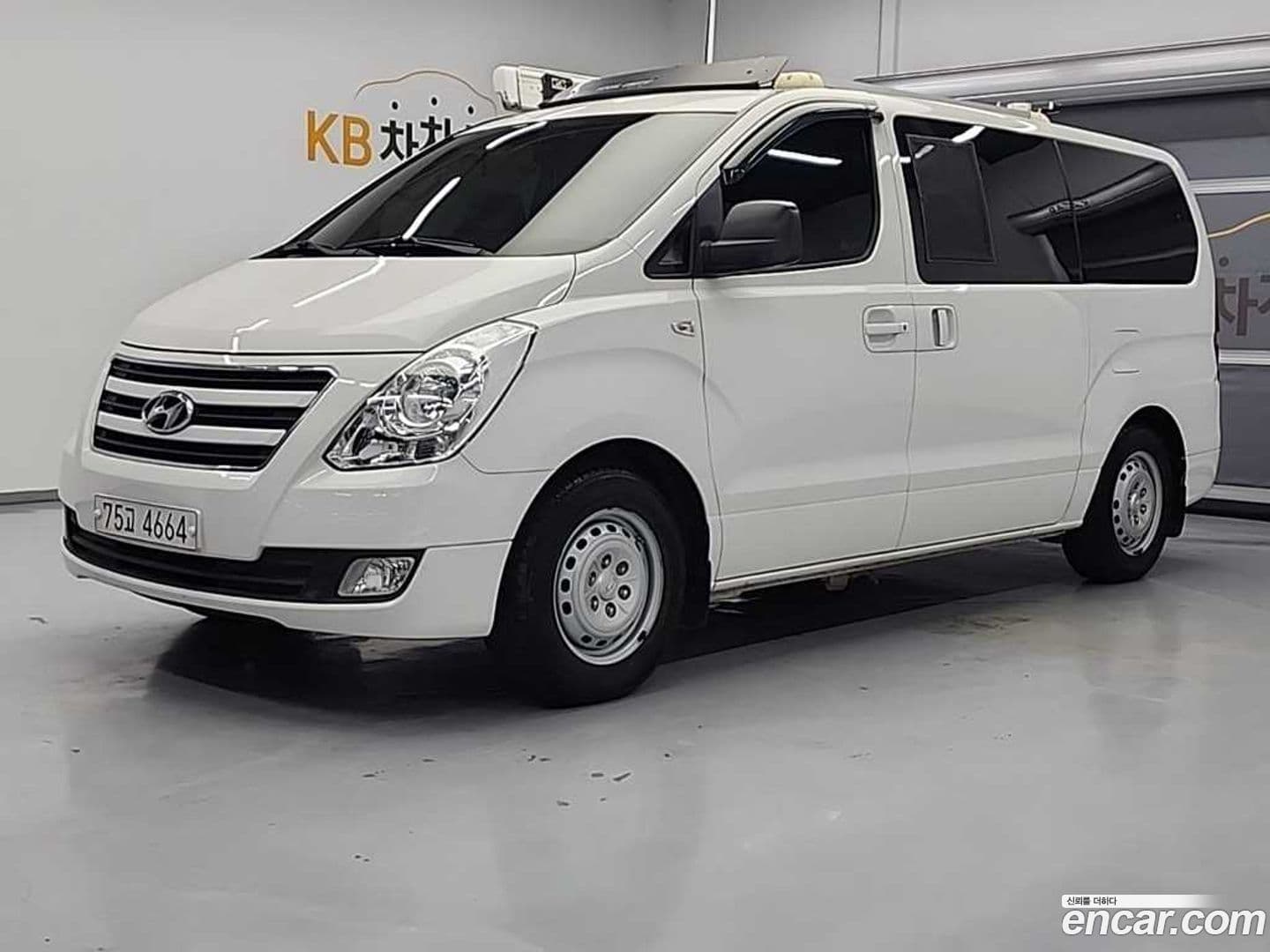 Main__Slider__Photo:Starex Hyundai 2016.11-0