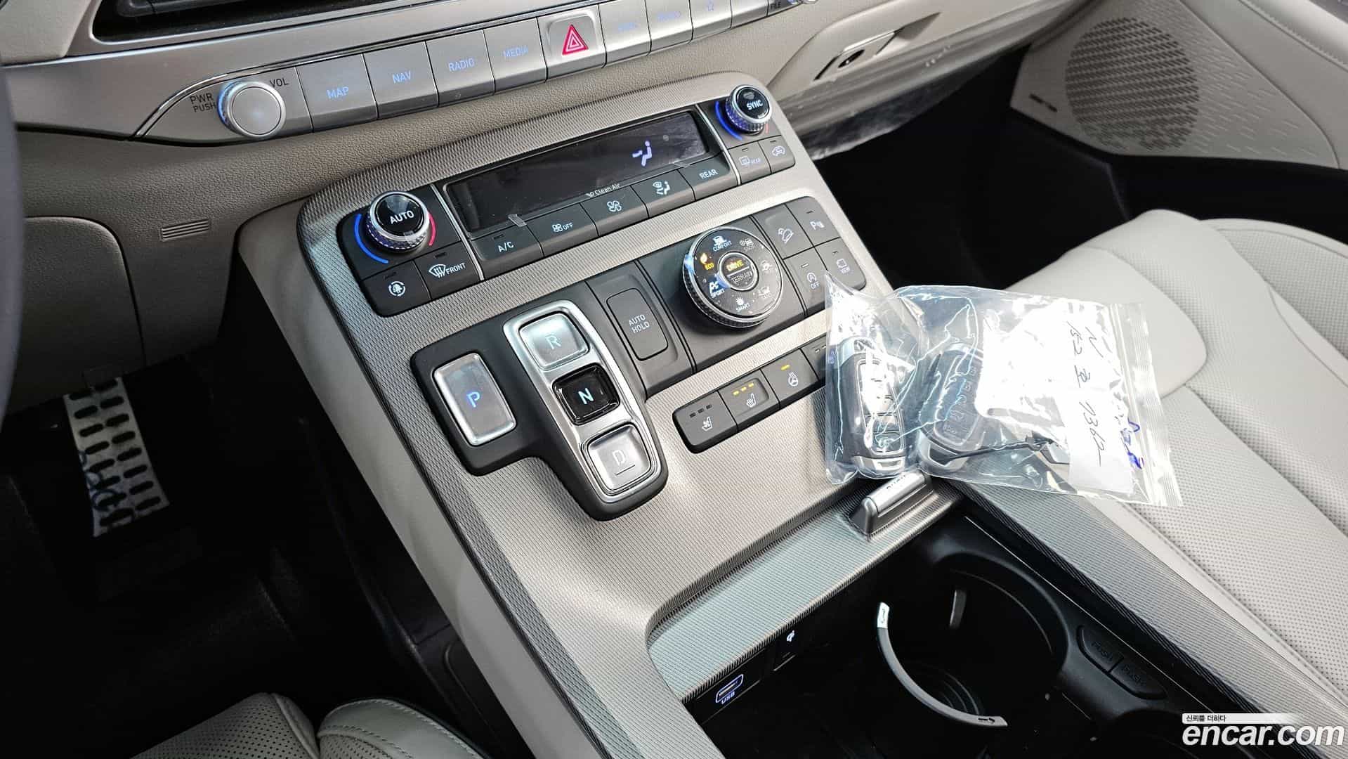 Palisade Hyundai 2020.7-INNER-009