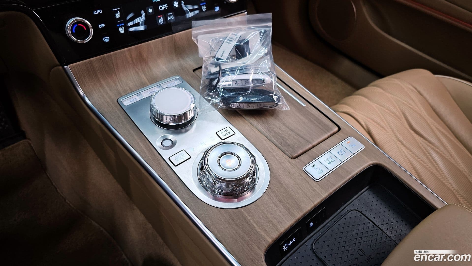Main__Slider__Photo:G80 Genesis 2024.2-8