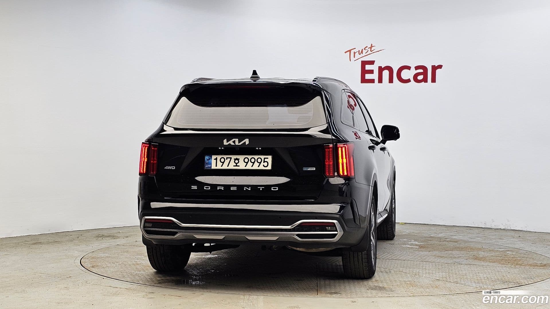 Main__Slider__Photo:Sorento Kia 2022.3-3