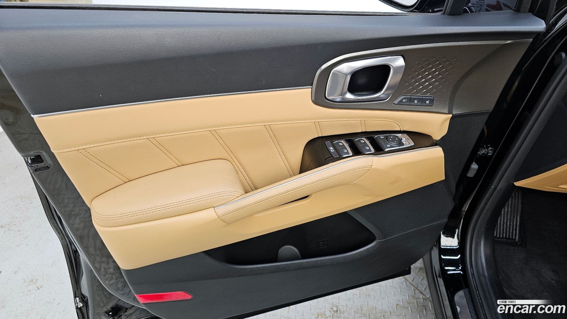 Main__Slider__Photo:Sorento Kia 2022.3-23