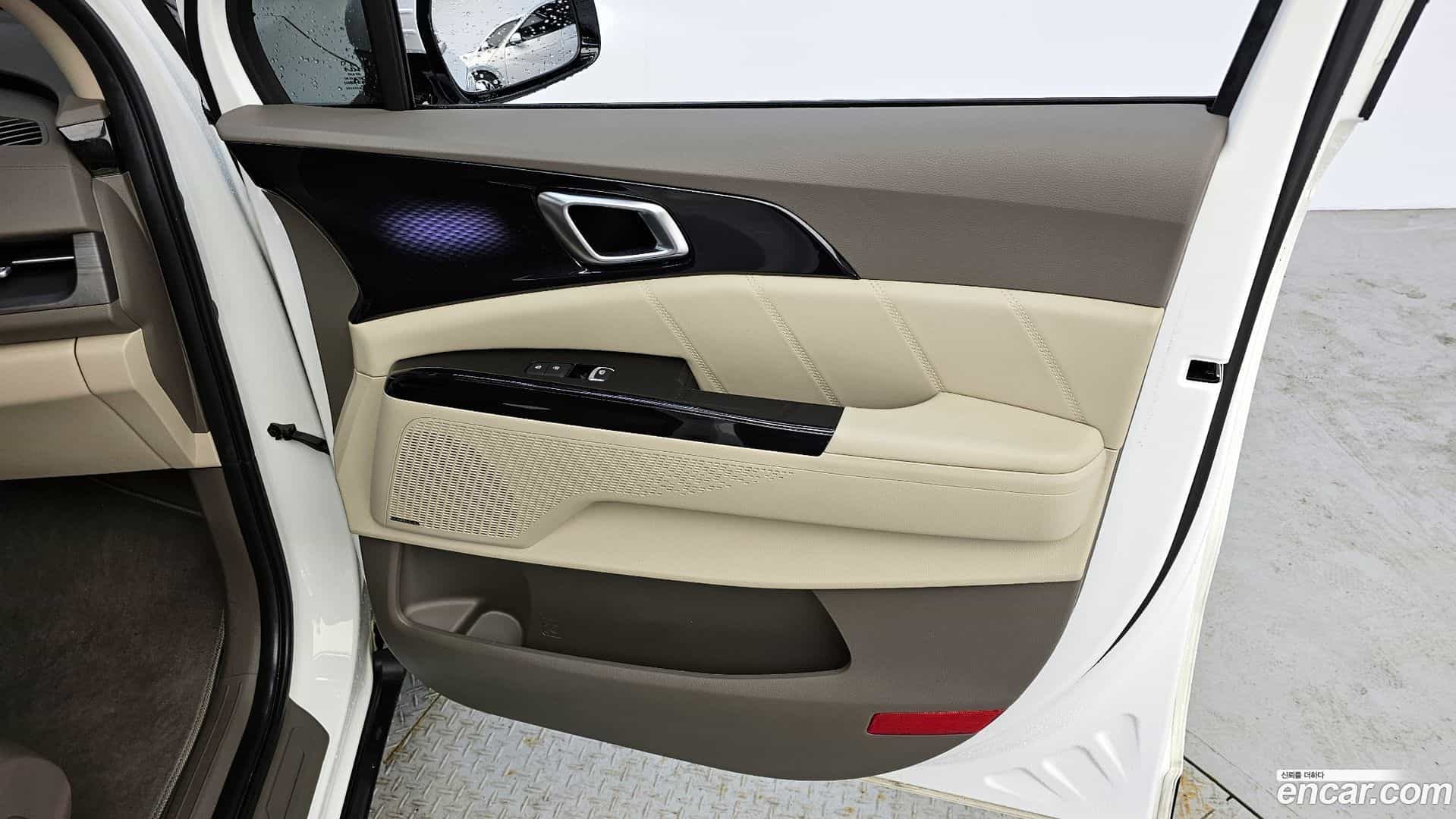 Canival Kia 2023.2-INNER-035