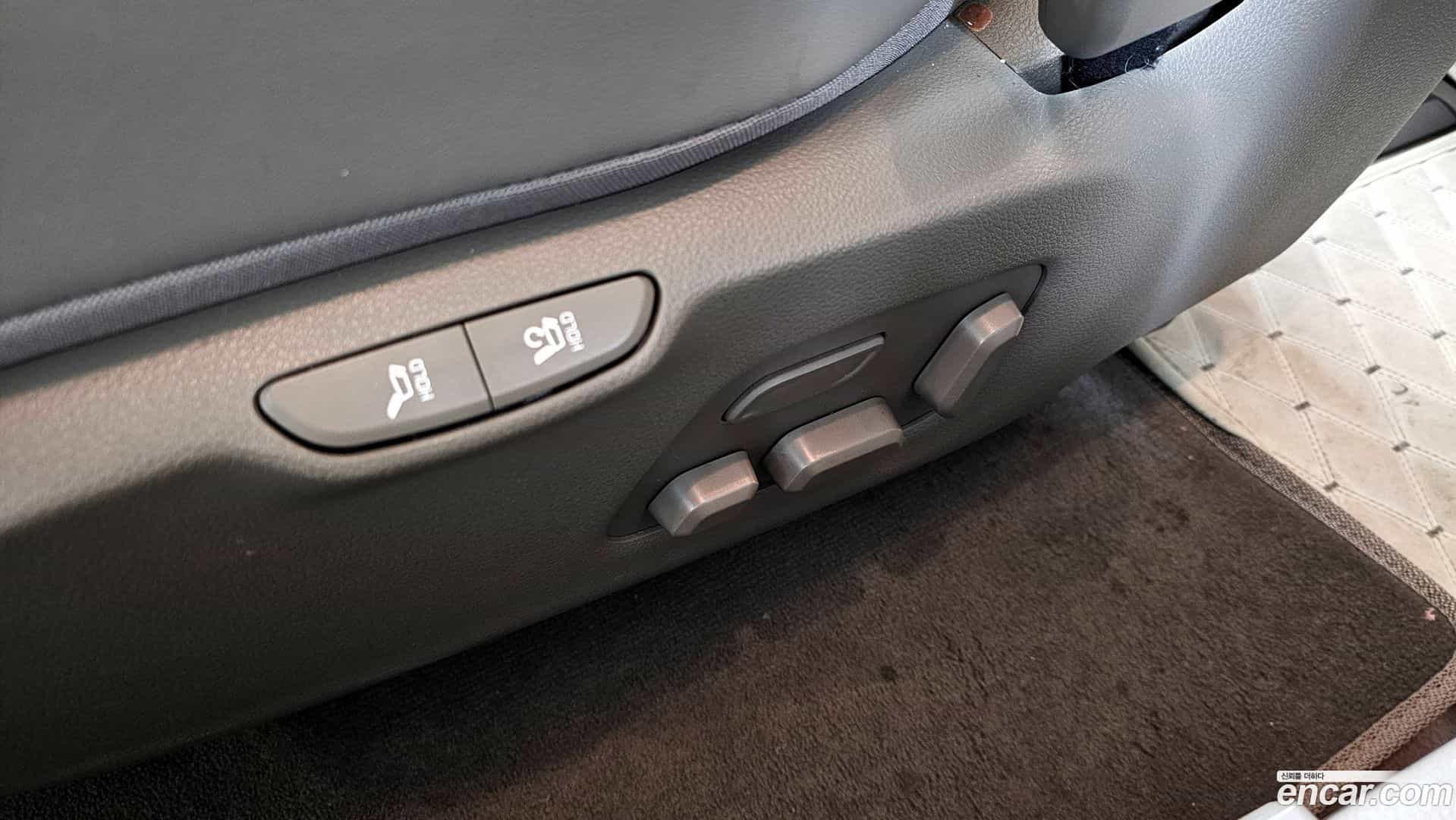 Canival Kia 2023.2-OPTION-041