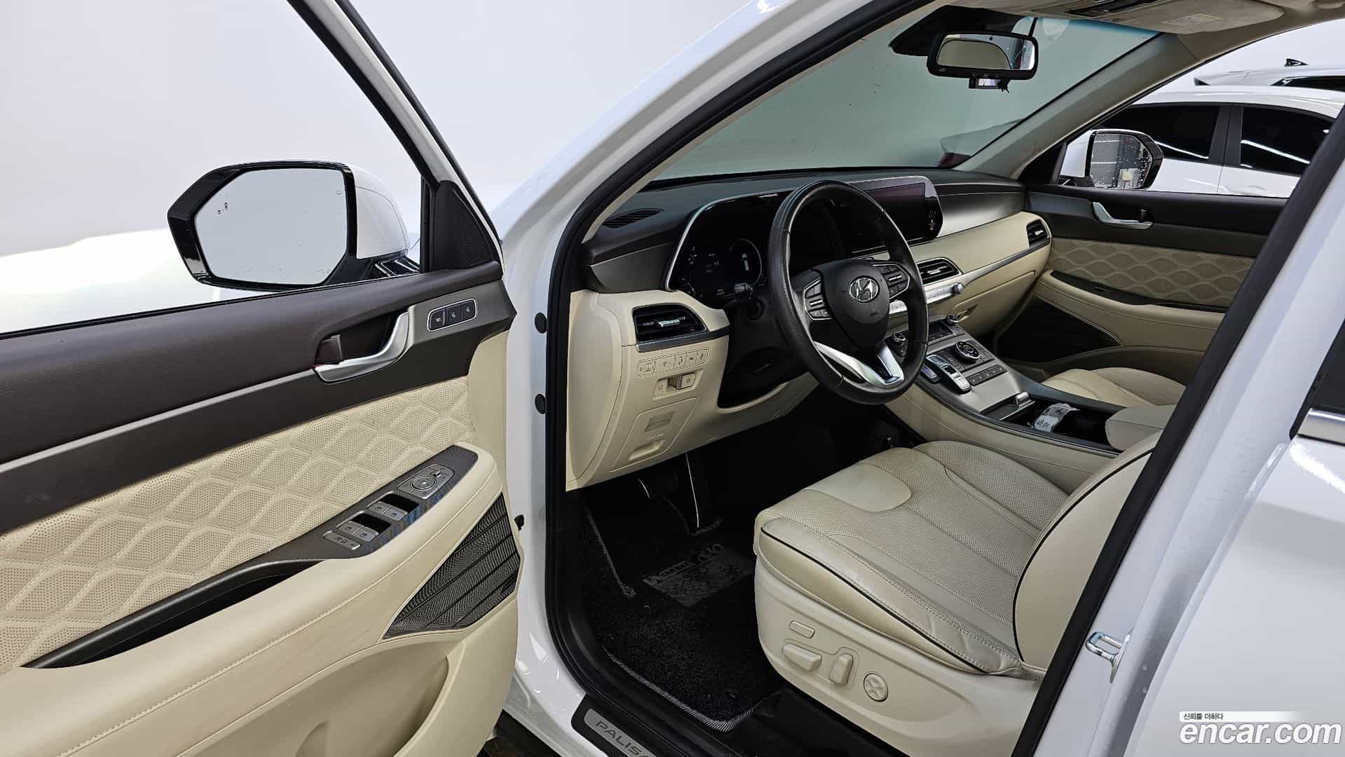Palisade Hyundai 2022.3-INNER-010