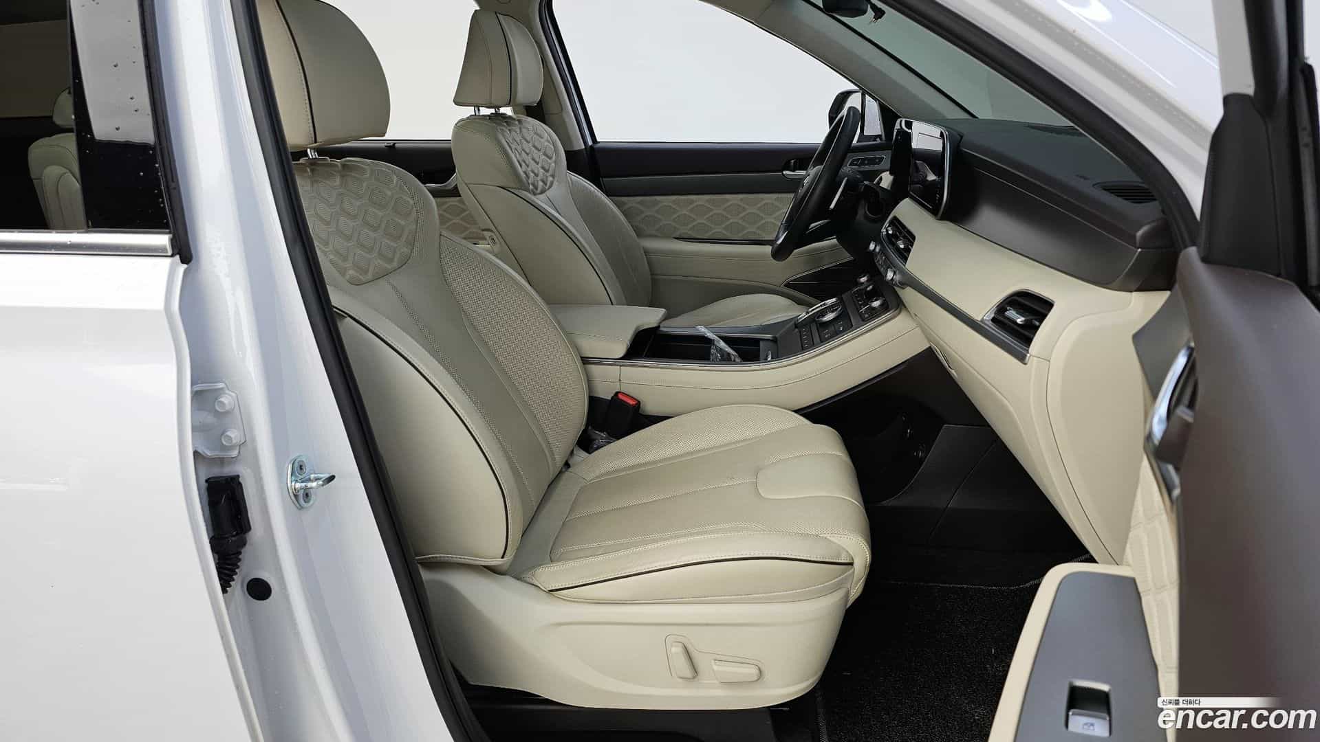 Palisade Hyundai 2022.3-INNER-036