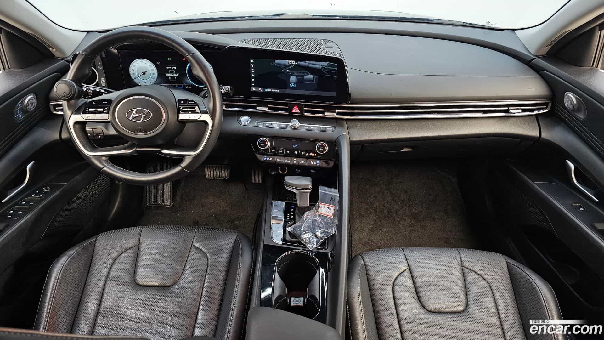 AVANTE Hyundai 2022.1-INNER-007
