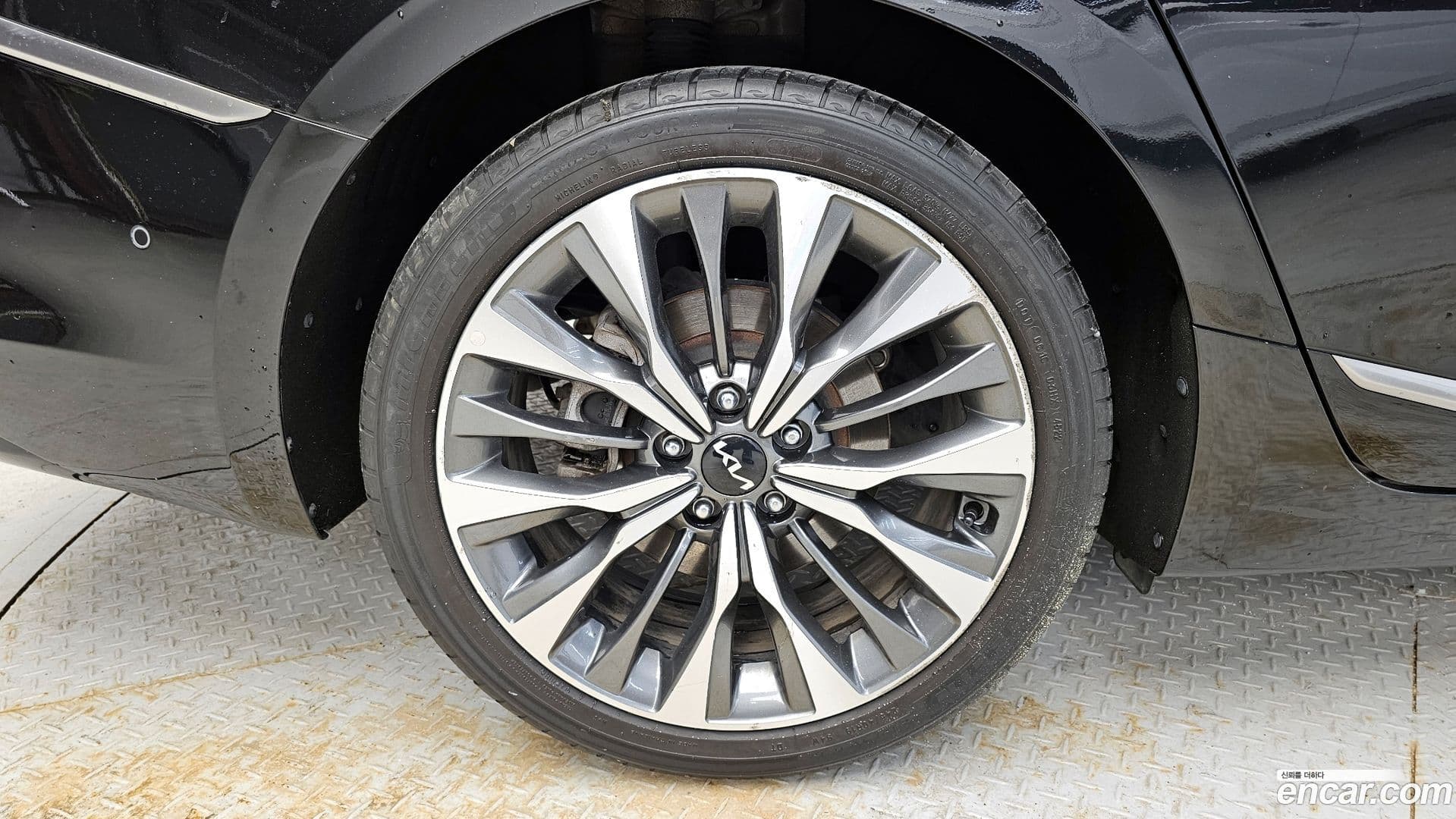Main__Slider__Photo:K8 Kia 2023.2-4