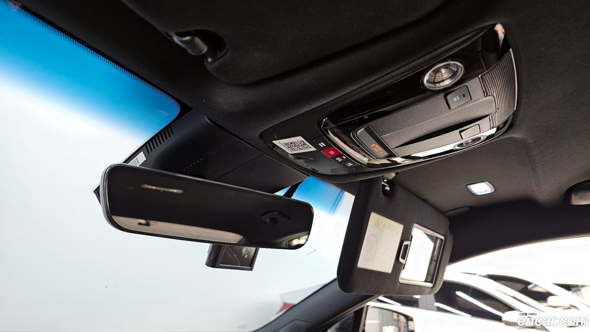 Main__Slider__Photo:K8 Kia 2023.2-17