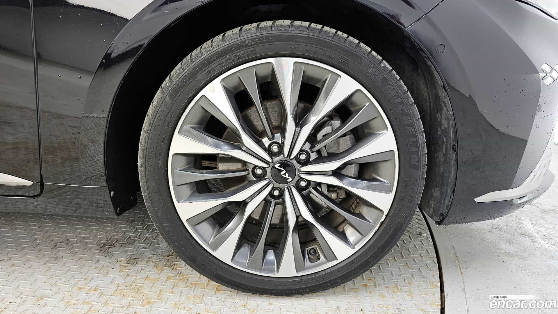 K8 Kia 2023.2-OUTER-031