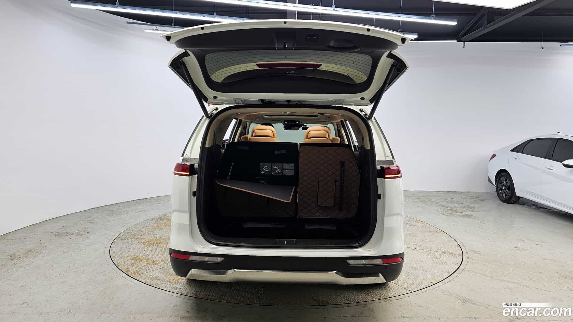 Canival Kia 2022.10-OPTION-024