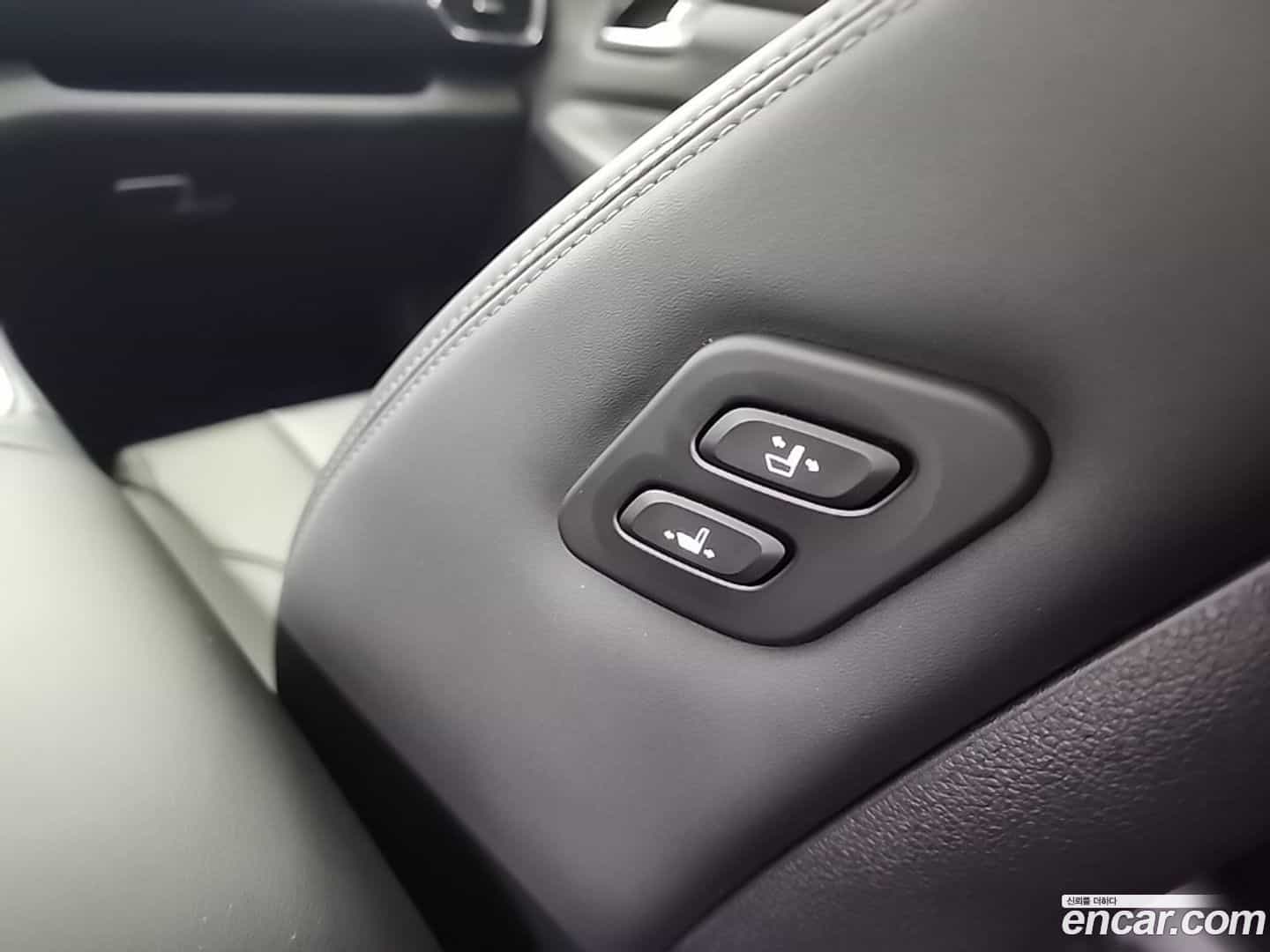 Santafe Hyundai 2023.2-OPTION-018