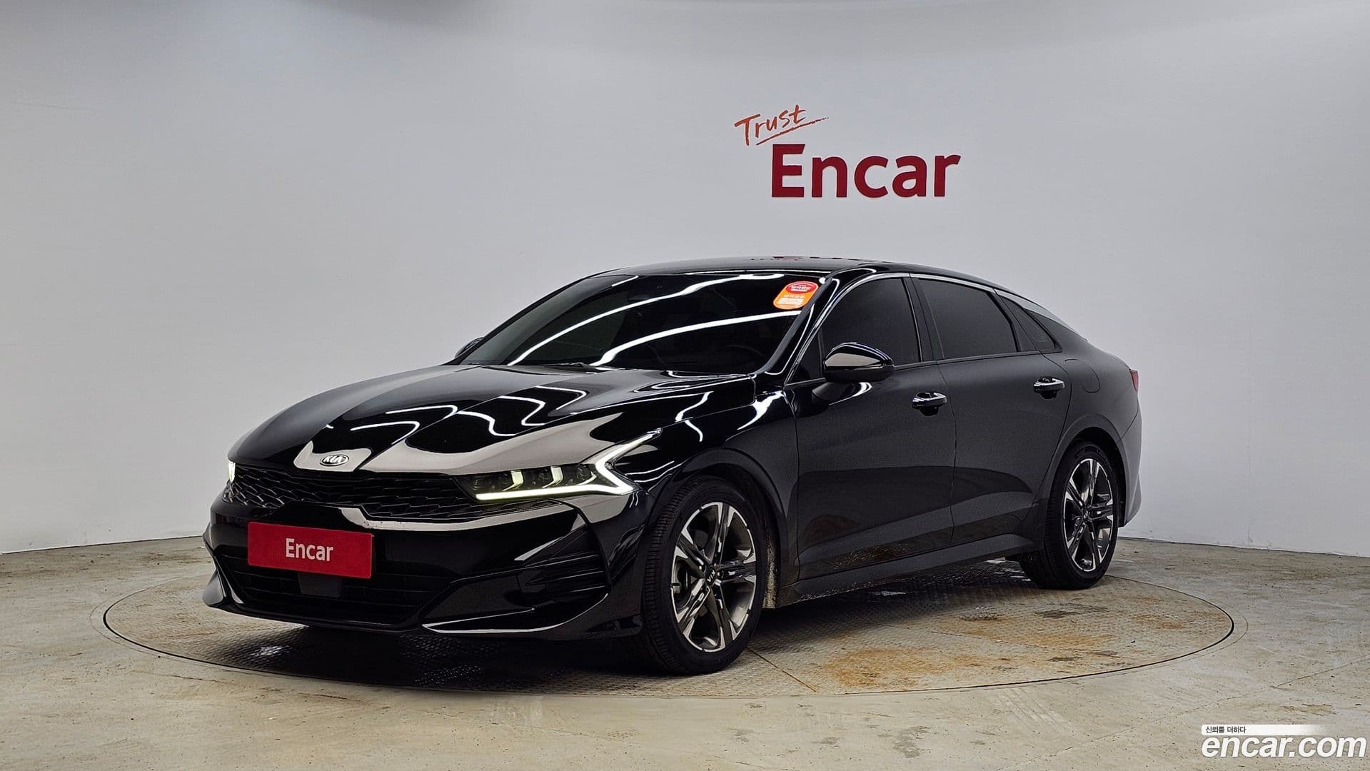 Main__Slider__Photo:K5 Kia 2021.3-0