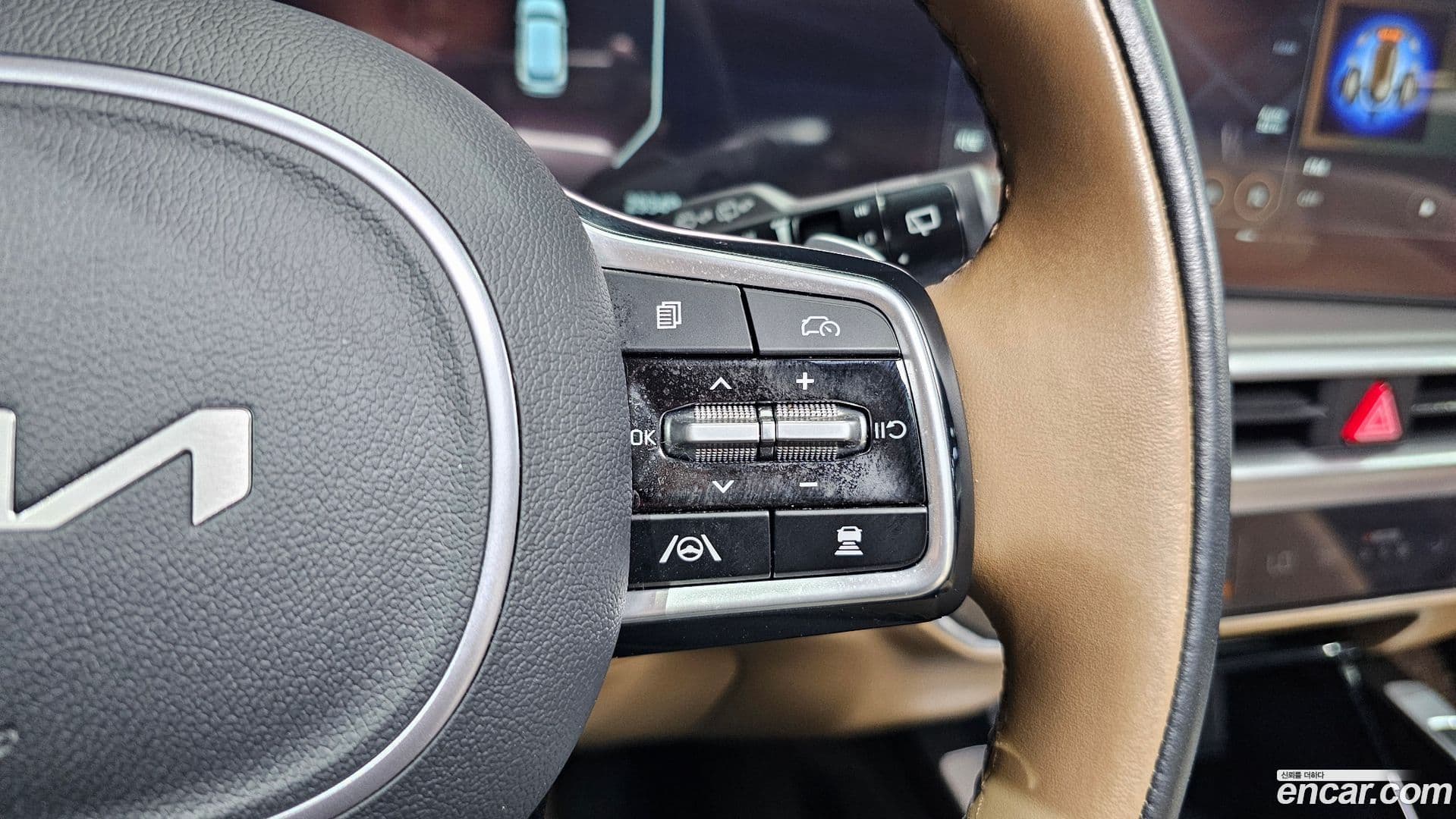 Main__Slider__Photo:Sorento Kia 2024.0-14