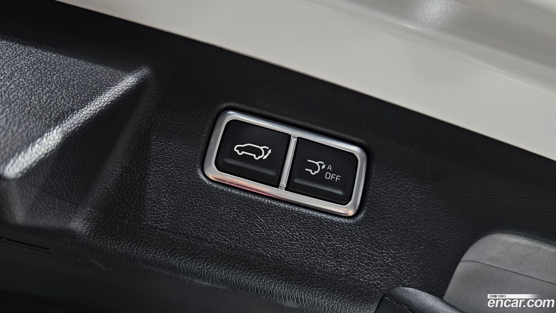 Main__Slider__Photo:Sorento Kia 2024.0-16