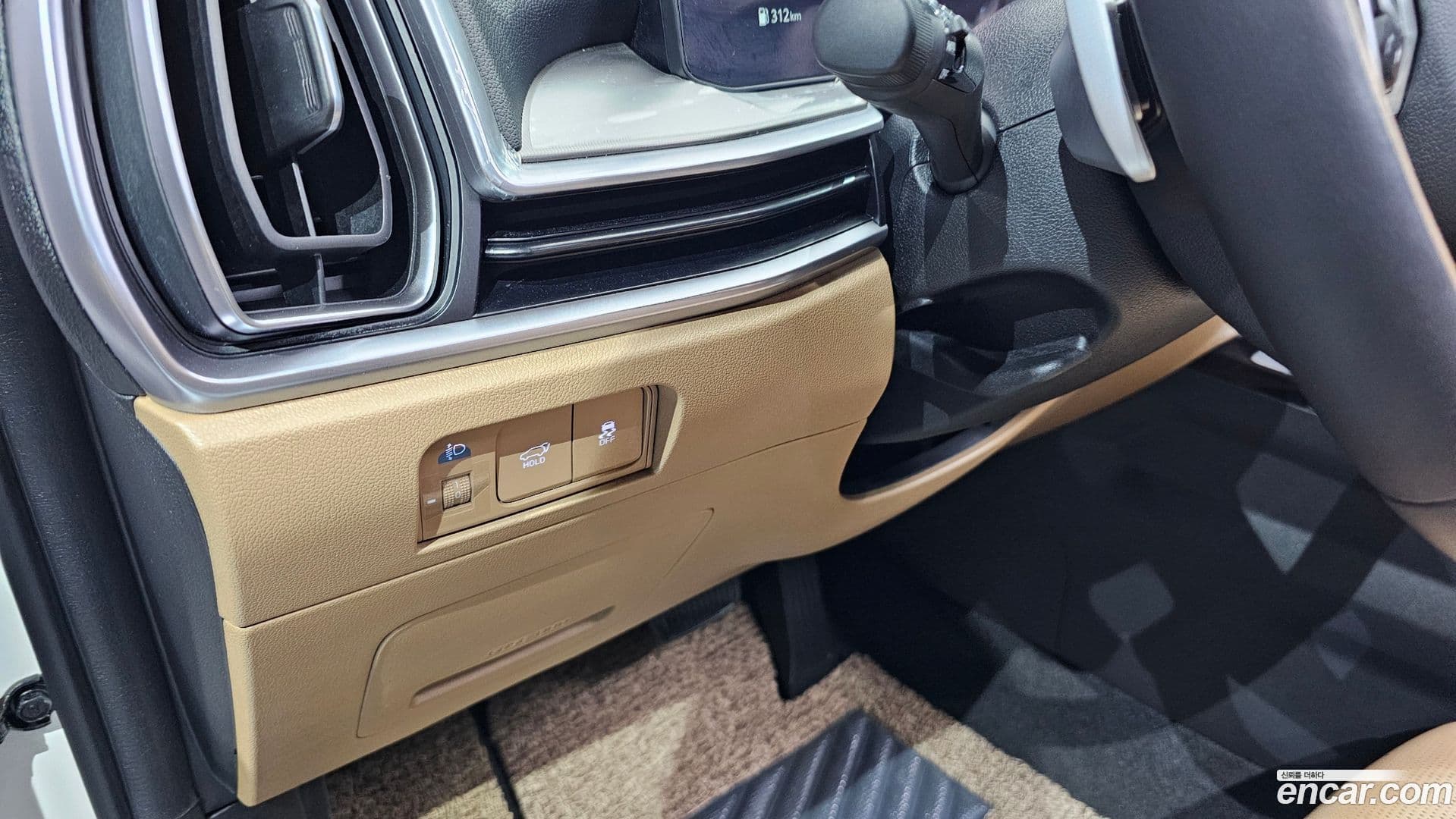 Main__Slider__Photo:Sorento Kia 2024.0-18