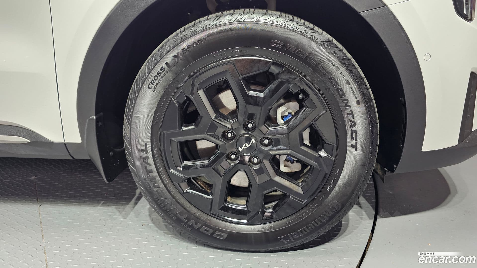 Main__Slider__Photo:Sorento Kia 2024.0-20
