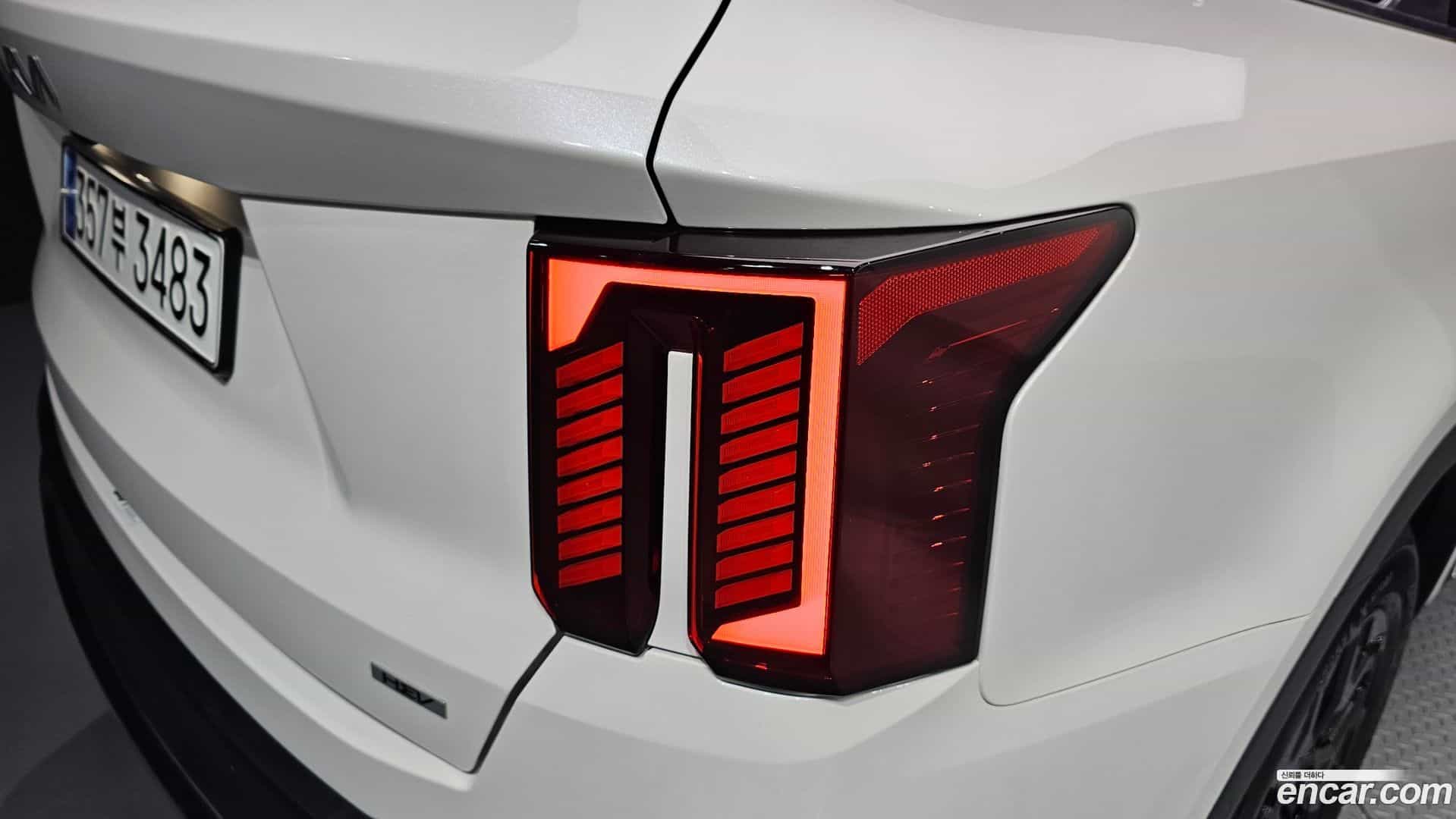 Sorento Kia 2024.0-OUTER-033