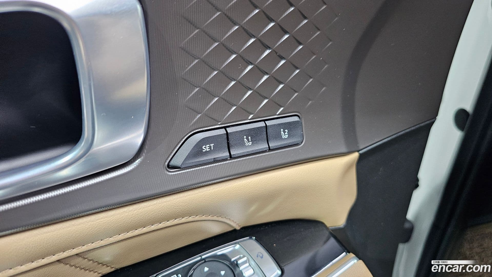 Main__Slider__Photo:Sorento Kia 2024.0-28