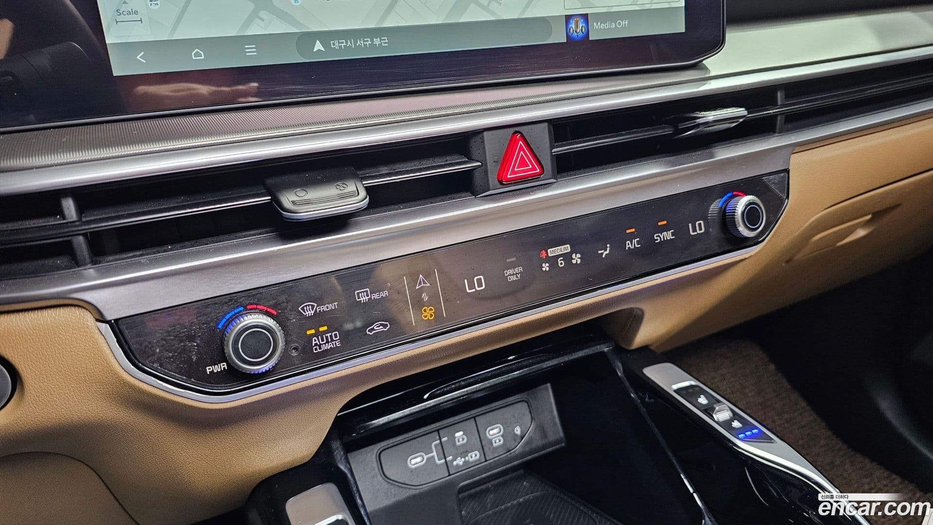 Main__Slider__Photo:Sorento Kia 2024.0-29