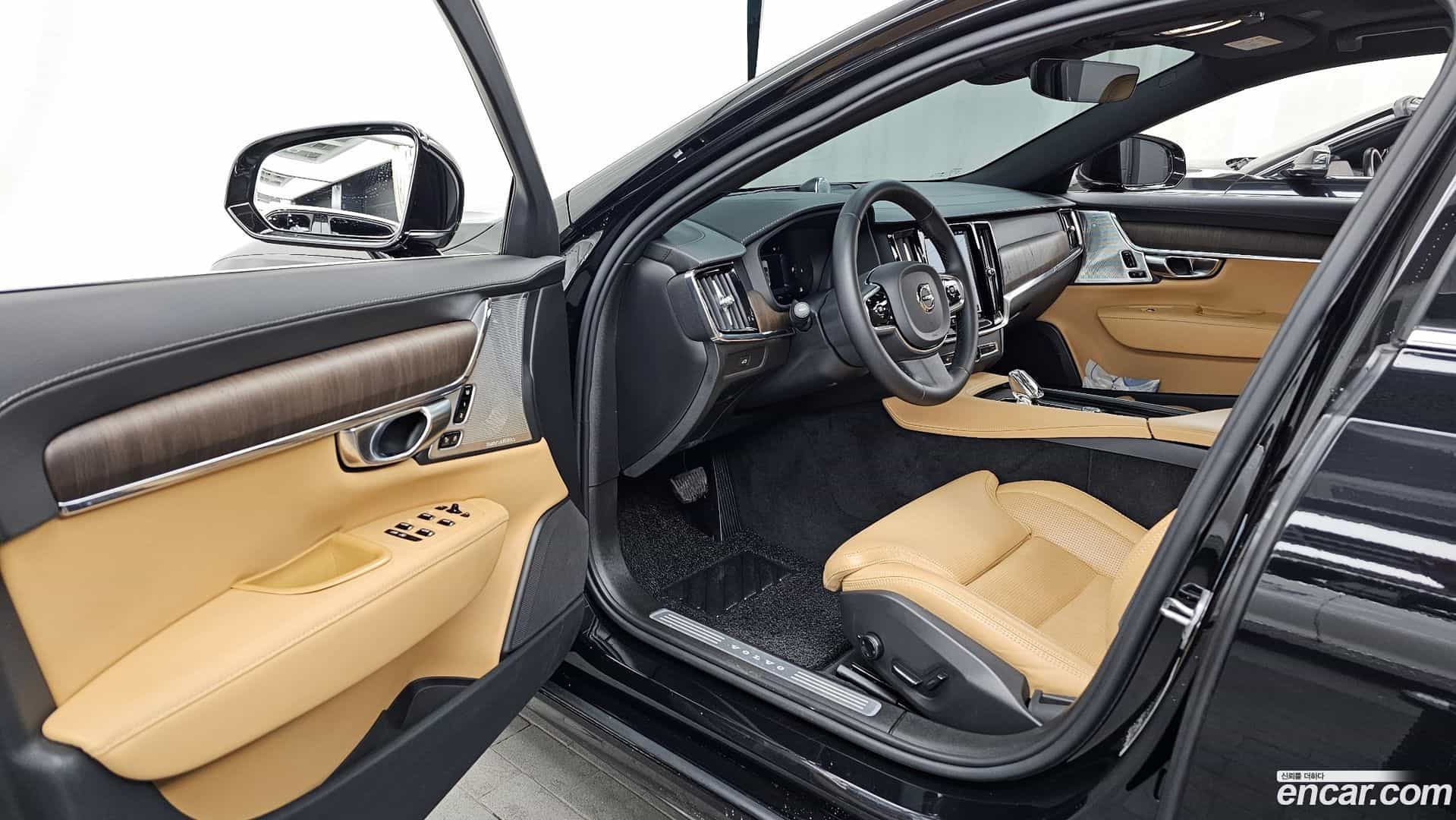 S90 Volvo 2023.1-INNER-010