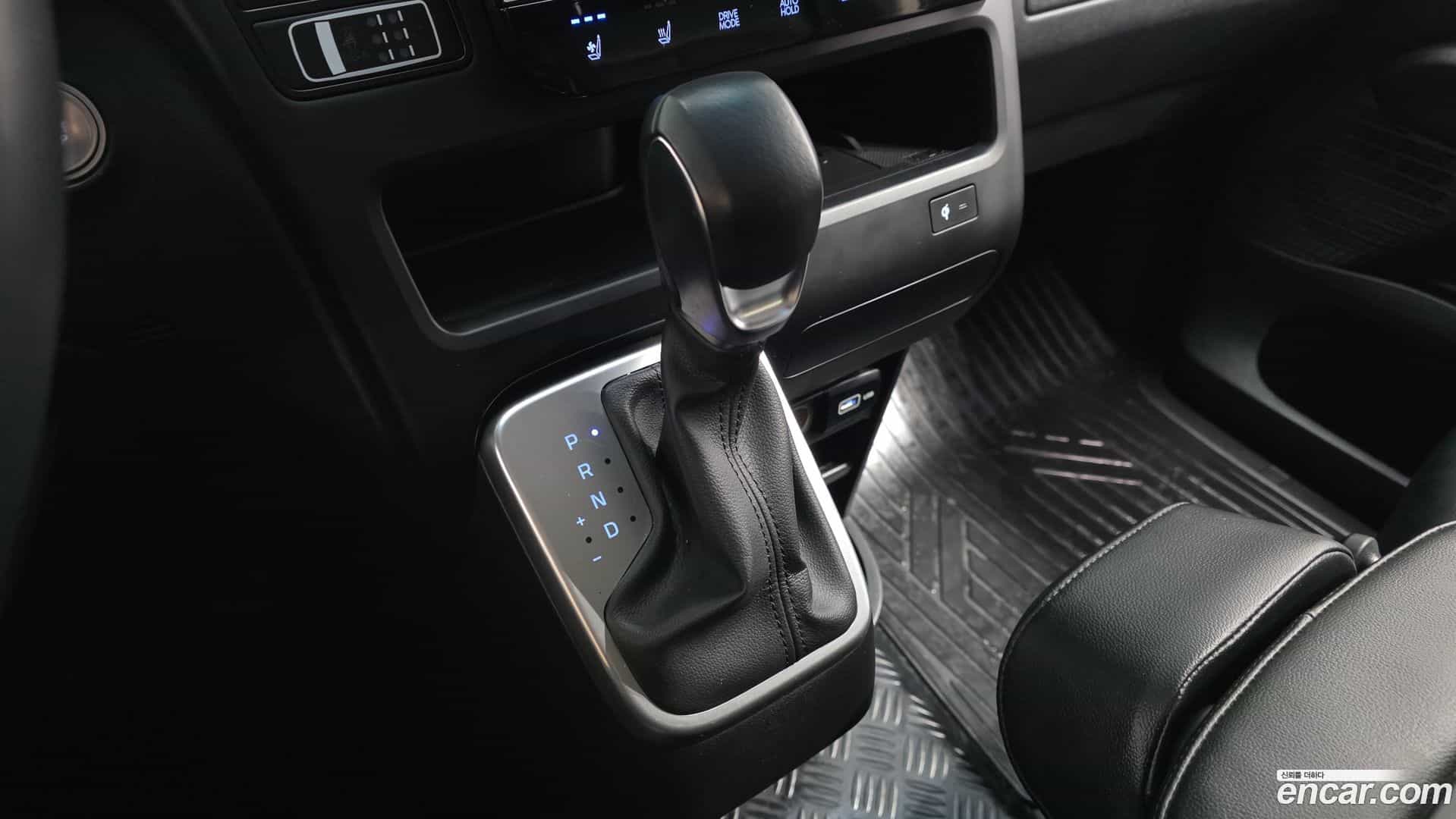 Staria Hyundai 2021.4-INNER-009