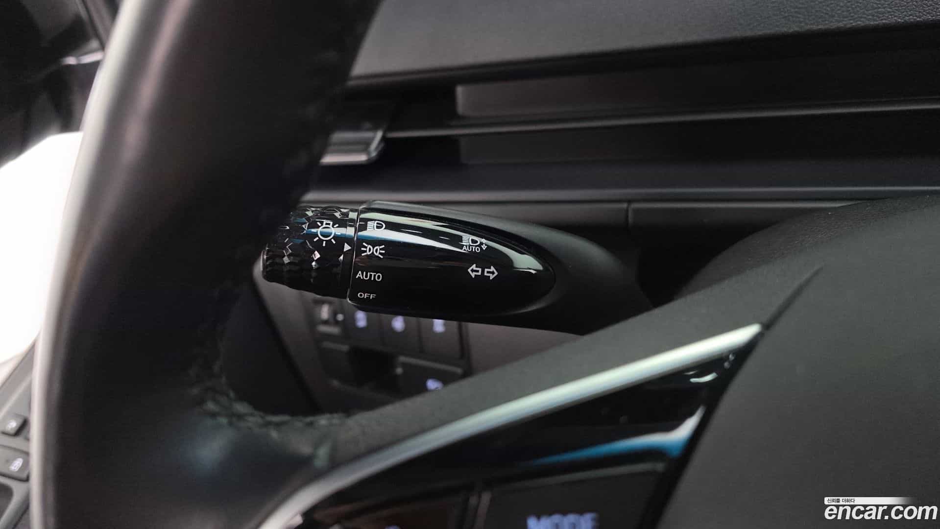 Staria Hyundai 2021.4-OPTION-023