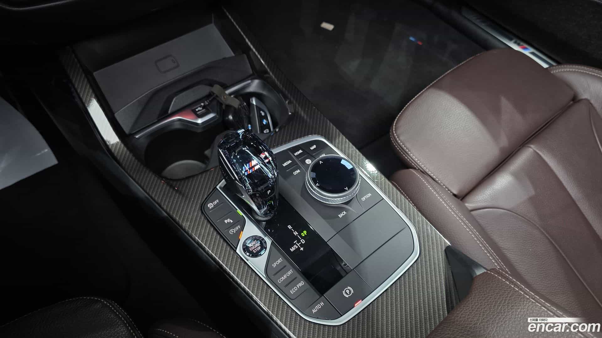 1-Series BMW 2021.2-INNER-009