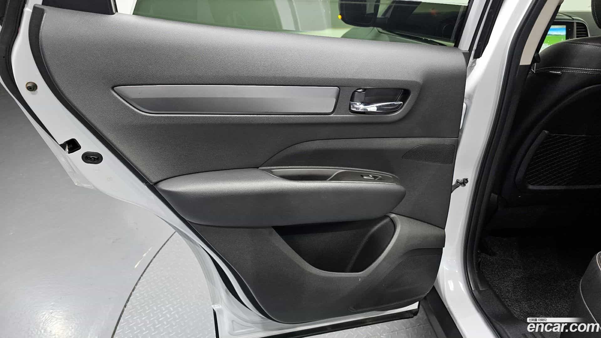 QM6 Renault Korea 2019.11-INNER-035