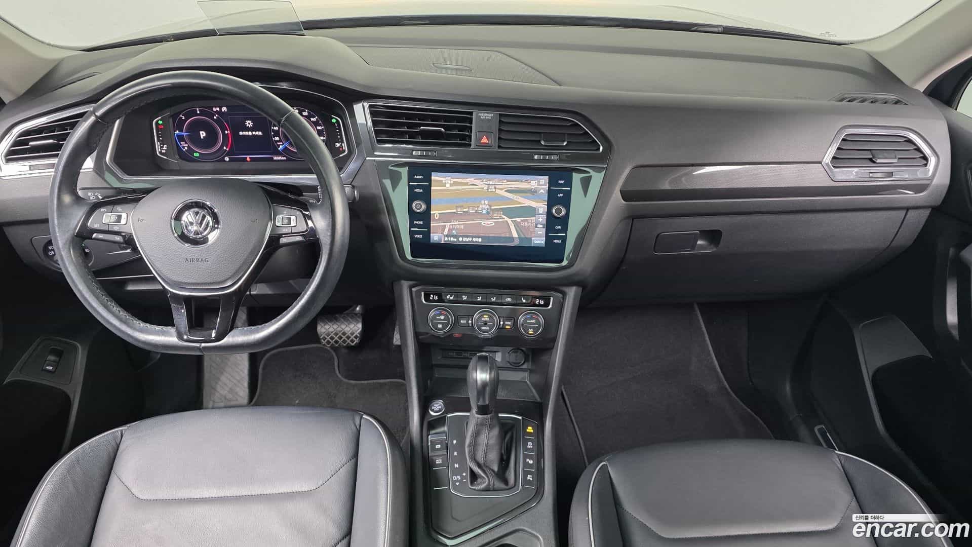 Tiguan Volkswagen 2020.11-INNER-007