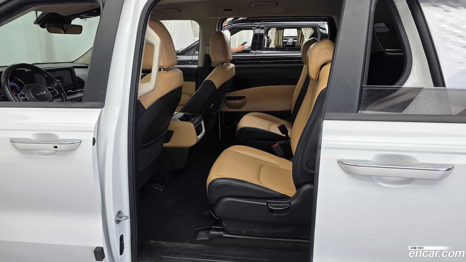 Canival Kia 2023.3-INNER-036